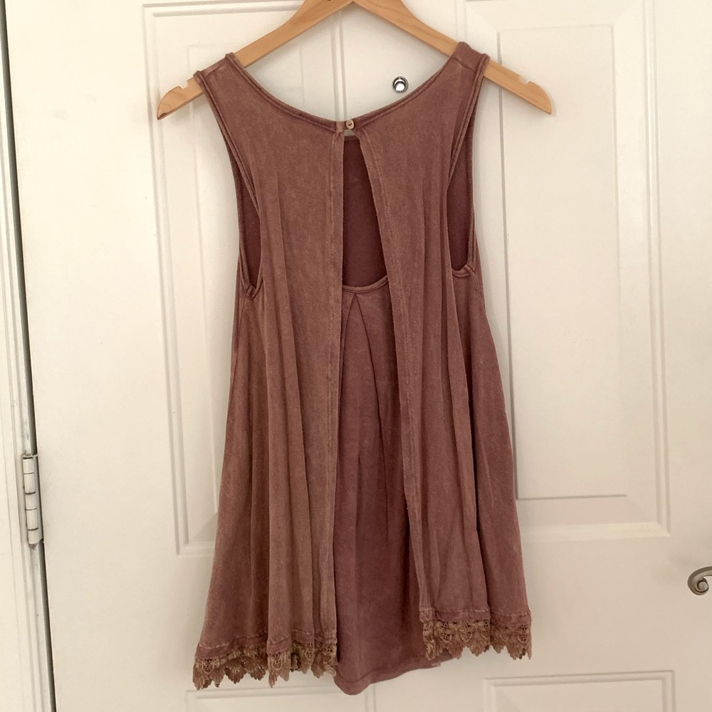 Altar’d State tunic - Picture 2 of 3